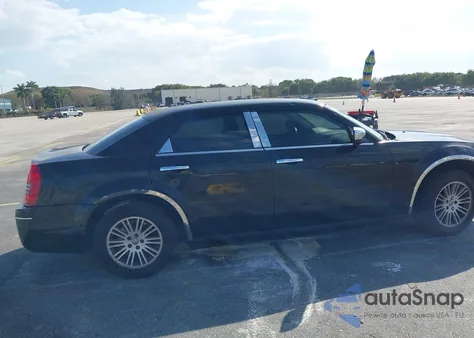 2010 Chrysler 300 Touring from USA, damaged, VIN 2C3CA4CD4AH164093